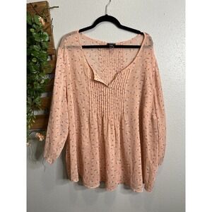 TORRID Women's Size 4 Dixie Floral Pleated Chiffon Blouse in Peach